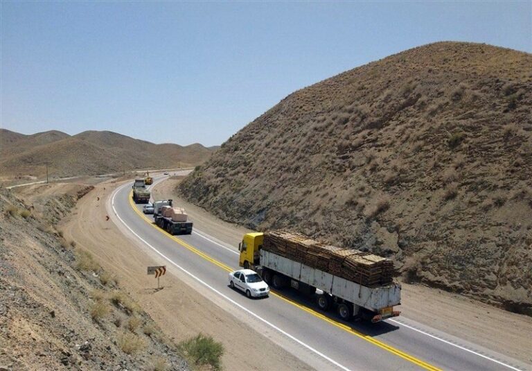 ارتقاء نرخ جابه‌جایی کالا در کردستان: افزایش ۳۸ درصدی در حمل‌ونقل