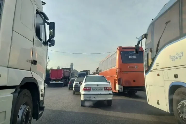 هشدار ترافیکی: سنگینی بار ترافیک در محورهای کلیدی پایتخت و جاده چالوس