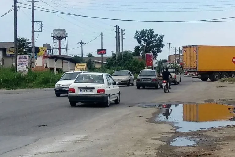 ۶۷۱ مورد ساخت و ساز و نصب تابلو غیرمجاز در حریم راه های مازندران جمع آوری شد