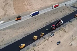 ۱۶۳ کیلومتر راه در خراسان رضوی با مشارکت مردم روکش و ایمن‌ سازی شد